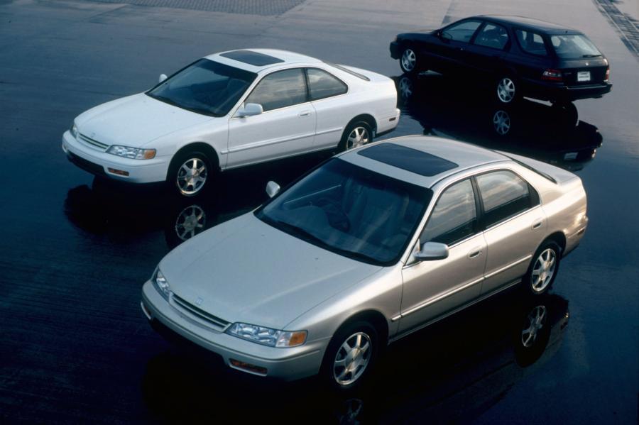  Honda Accord 1994 года  (US) (фото 17 из 19)